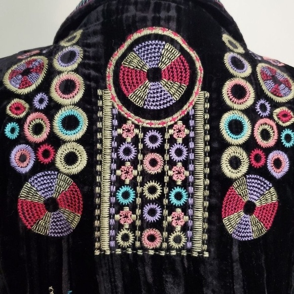 Coldwater Creek Black Blazer with Embroidery - Picture 6 of 7